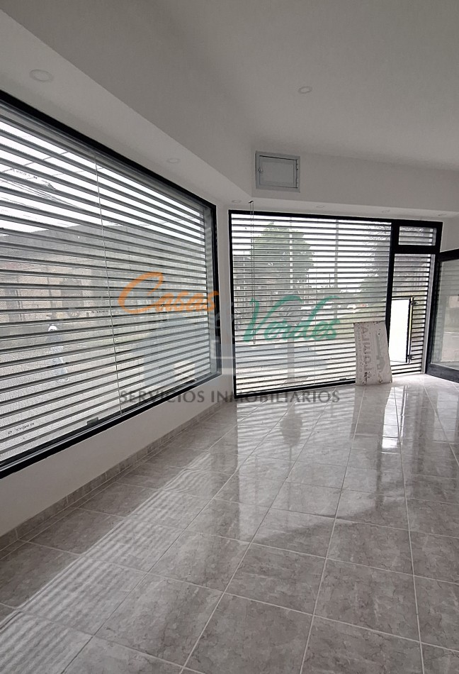 ALQUILER LOCAL COMERCIAL en ESQUINA a ESTRENAR