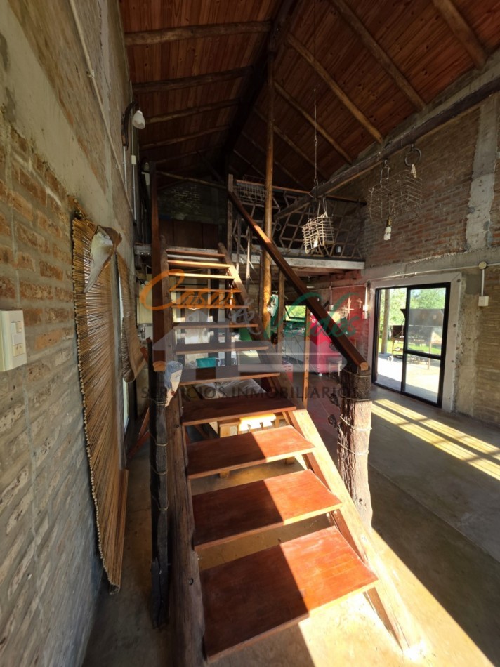 Casa en Alquiler - Los Algarrobos, 1 dorm, 1 baño, pileta, amplio parque, seguridad, naturaleza