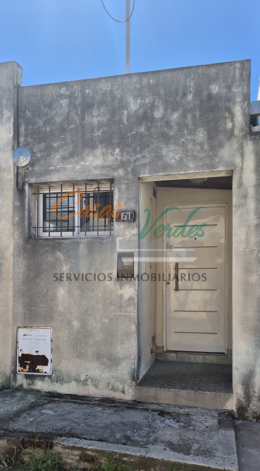 ALQUILER, casa UN dorm, gas natural, patio