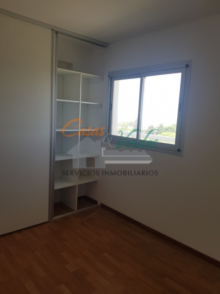 Depto. 1 dormitorio en Edif. Torre Chana