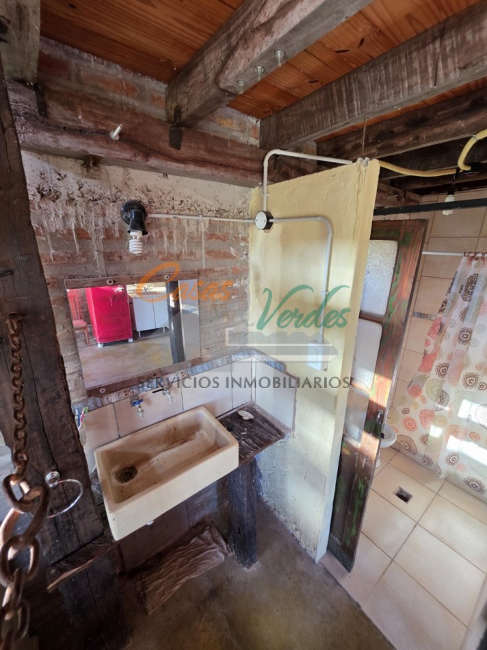 Casa en Alquiler - Los Algarrobos, 1 dorm, 1 baño, pileta, amplio parque, seguridad, naturaleza