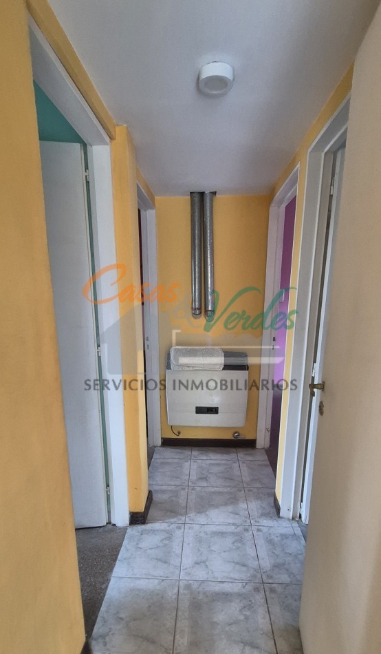 VENTA, hermosa casa de 3 dormitorios, quincho, patio