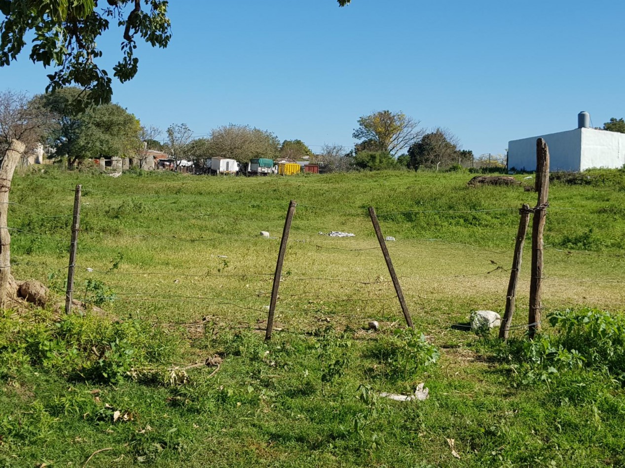 TERRENOS, de muchas medidas y precios, lotes con luz, agua, cloacas y dependiendo el frente asfalto tambien, CONSULTE OPCIONES