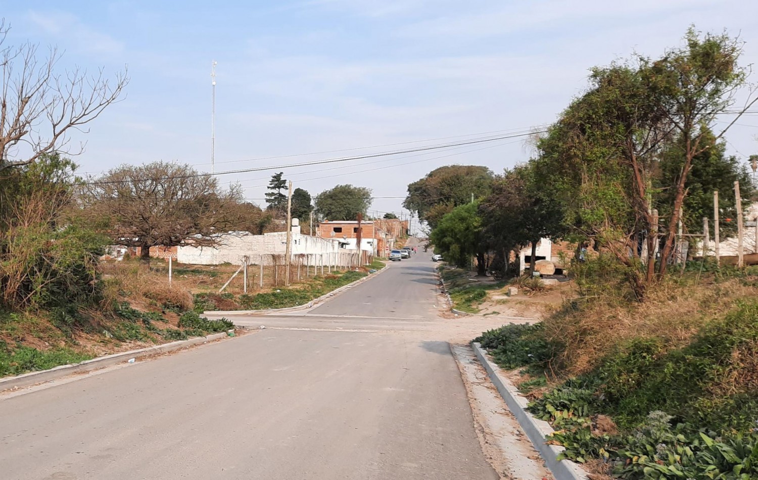 TERRENOS, de muchas medidas y precios, lotes con luz, agua, cloacas y dependiendo el frente asfalto tambien, CONSULTE OPCIONES