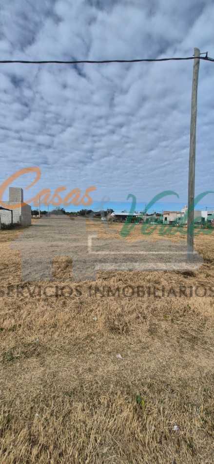 Venta Terreno nro. 28 calle Berutti con servicios de agua, cloacas y luz,