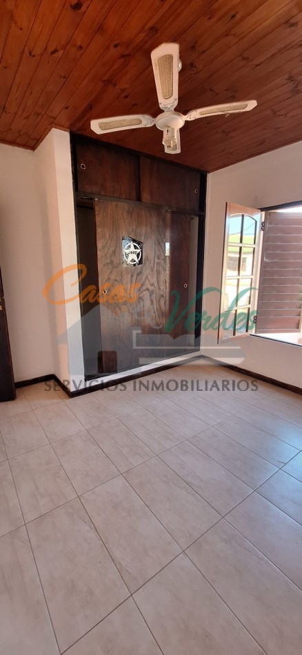 ALQUILER duplex dos dorm, dos baños, cochera techada