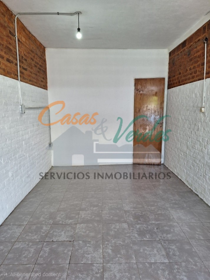 VENTA LOCAL, ubicacion centrica, baño, excelente estado, amplia disposicion