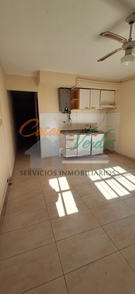 ALQUILER duplex dos dorm, dos baños, cochera techada