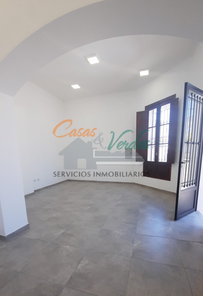 ALQUILER Local para OFICINAS, centrico en esquina