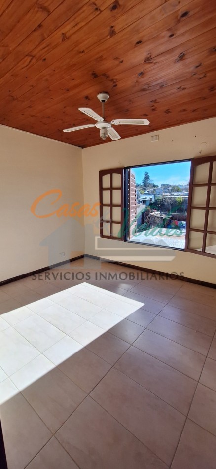 ALQUILER duplex , dos dorm. dos baños, cochera , gas natural