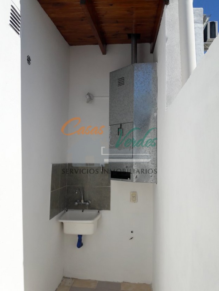 ALQUILER, hermosa casita de 1 dorm con patio y gas natural