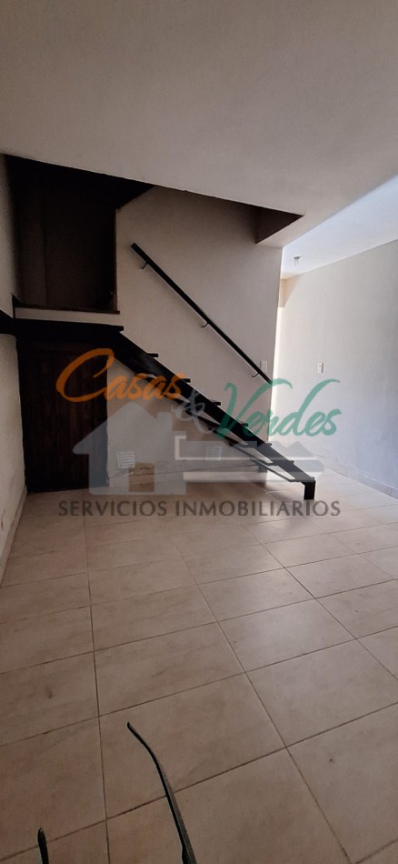 ALQUILER duplex dos dorm, dos baños, cochera techada