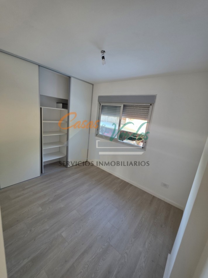 ALQUILO, amplio departamento 3 dormitorios, 2 baños, A ESTRENAR