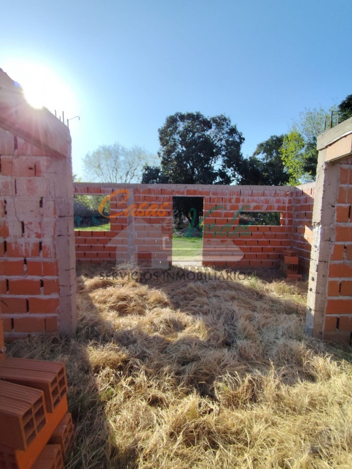 VENTA - ANTELO, Gran terreno con edificacion