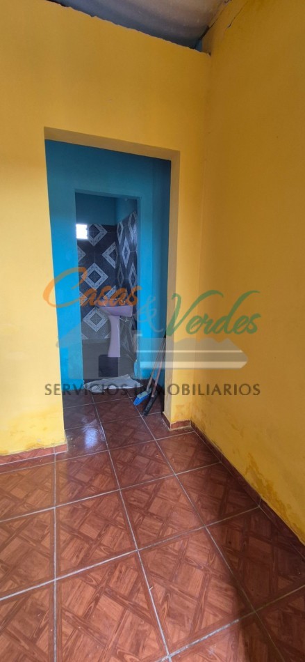 VENTA , casa economica, 1 dorm, terreno, servicios, perfecto de papeles
