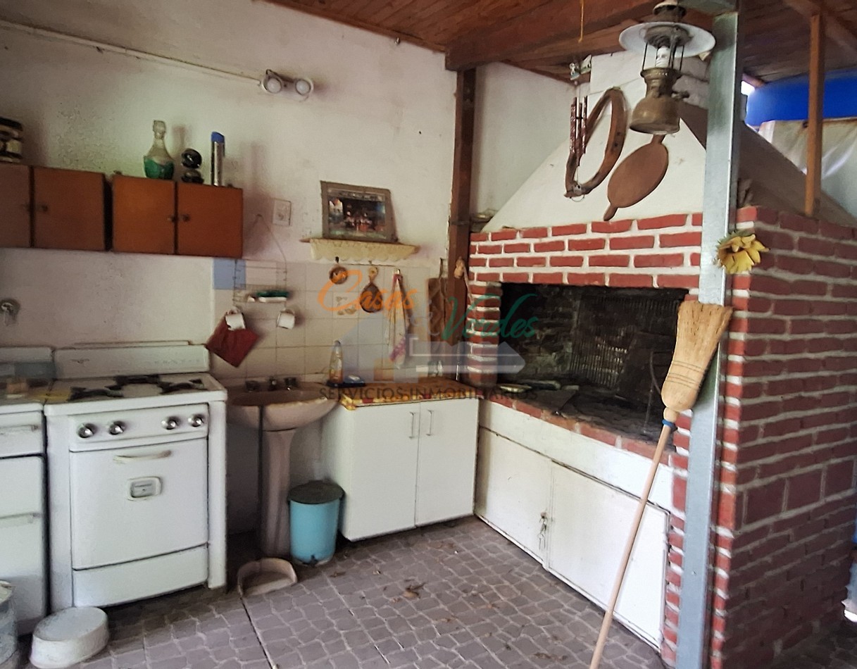 VENTA casa + depto + lote terreno con TODOS los servicios, muy buena ubicacion