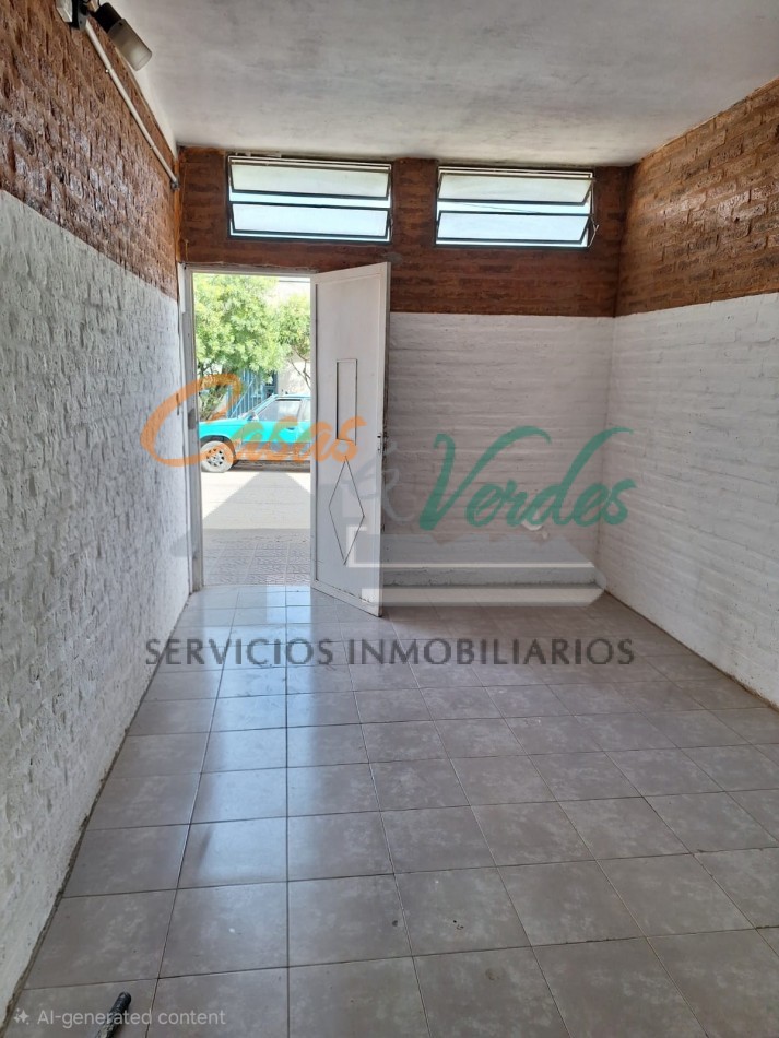 VENTA LOCAL, ubicacion centrica, baño, excelente estado, amplia disposicion