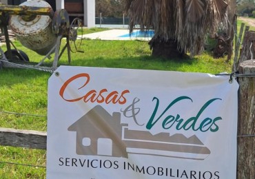 Venta lote en esquina Antelo, casa a estrenar con pileta