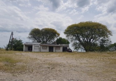 VENTA OPORTUNIDAD DE NEGOCIO EN RUTA 11, casa con terreno ideal Parador