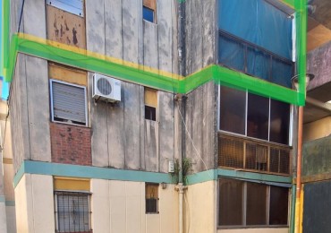 VENTA, depto 2 dorm. muy buen estado, 2do, piso por escalera, CAMOIRANO Y DORREGO