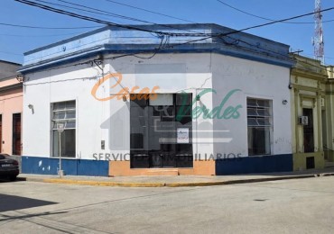 ALQUILER , local en esquina pleno centro