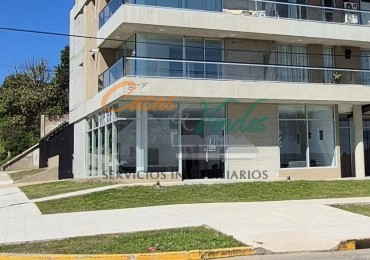 ALQUILER hermoso LOCAL COMERCIAL a ESTRENAR en Edificio Colina Boulevar