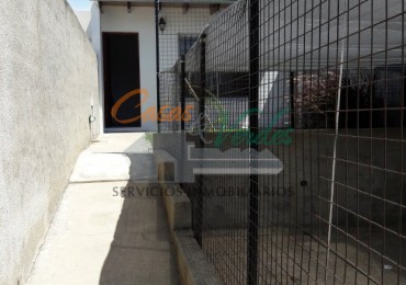 ALQUILER, hermosa casita de 1 dorm con patio y gas natural