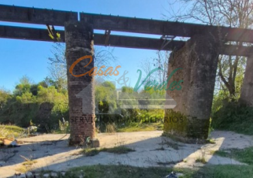 VENTA LOTE Nro. 1 espectaculares lotes con el arroyo de fondo. Zona Abadia